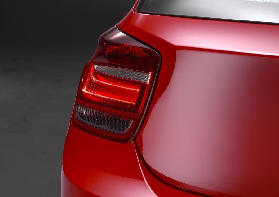  BMW 118i Sport Line 2011 года  (фото 135 из 185)
